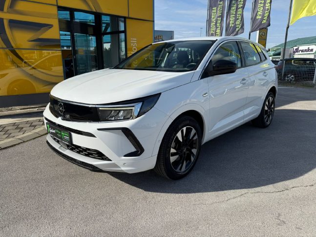 Opel GRANDLAND D&T Aut. 1.2 S/S, 96kW – 7 godina garancije! Opel GRANDLAND D&T Aut. 1.2 S/S, 96kW – 7 godina garancije!