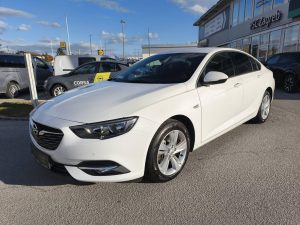 Opel Insignia Edition 1.6 CDTI 100kw – 1 godina garancije! Opel Insignia Edition 1.6 CDTI 100kw – 1 godina garancije!