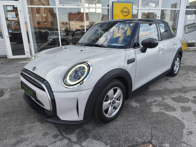 Mini Cooper 5 vrata 100kw – 1 godina garancije!